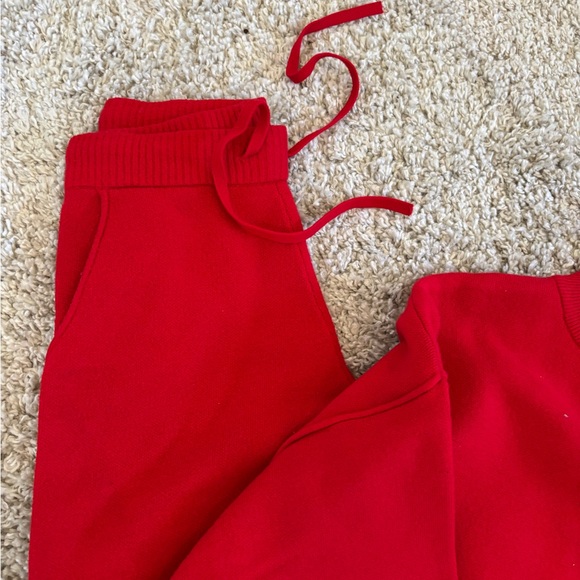 Zara Red Knit Sweater and Pants Set - Picture 3 of 3